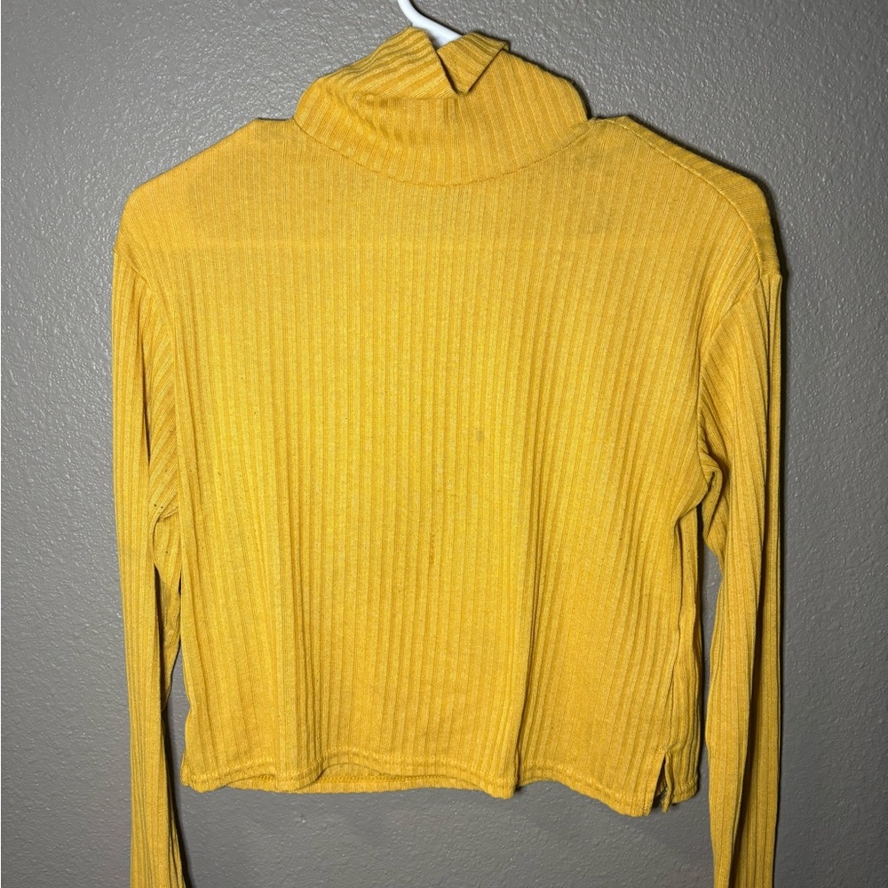 H&M Mustard Ribbed Long Sleeve Mock Turtleneck